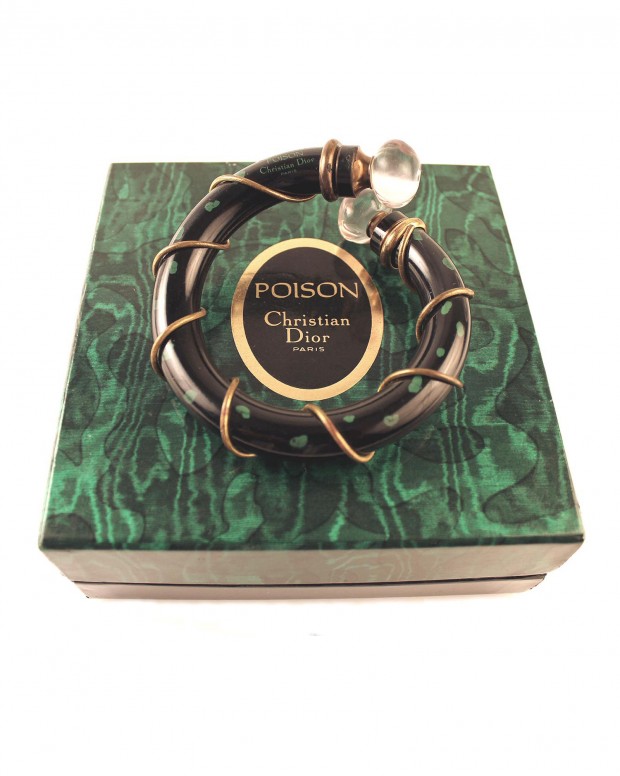 poison perfume green