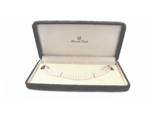 vintage Mikimoto triple strand pearl bracelet
