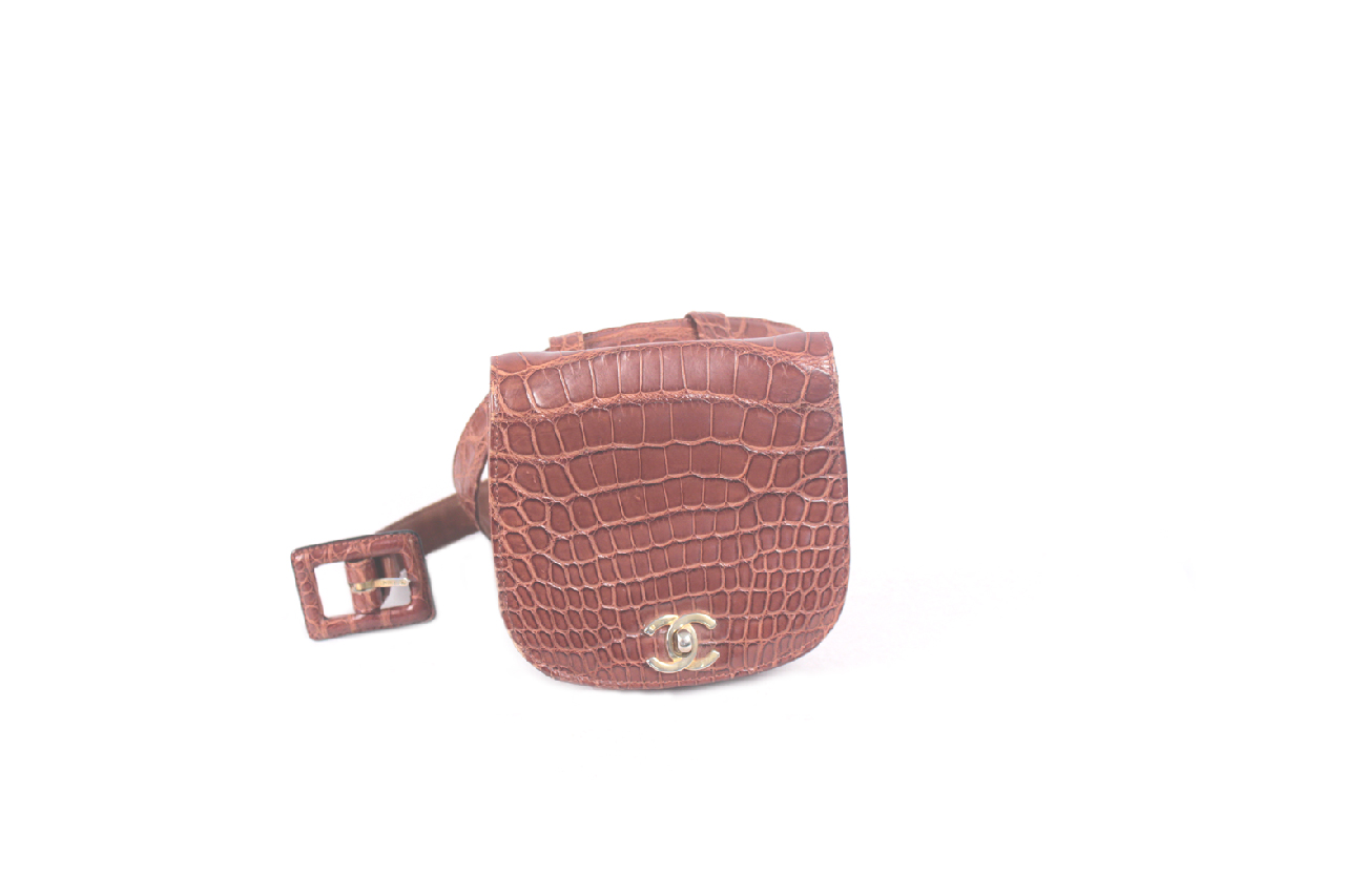 Chanel Fanny Pack Faux Crocodile Embossed Leather Vintage Waist Belt Hip  Bum Bag - Einna Sirrod