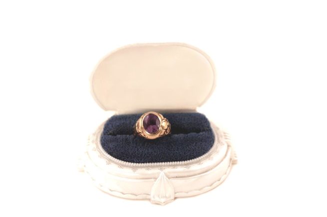vintage Tiffany 14k amethyst sorority ring