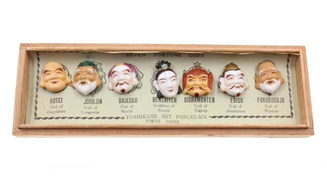 vintage Toshikane Arita Japan fotune Gods porcelain buttons