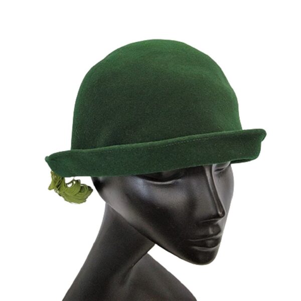 1930s green felt cloche flapper ostrich feather accent hat